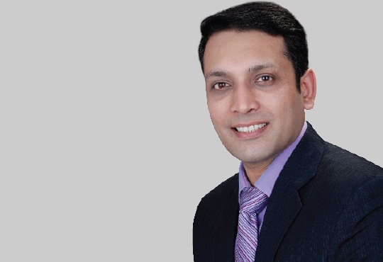 Nitin Singhal, Senior Director, CX Solutions, Oracle India